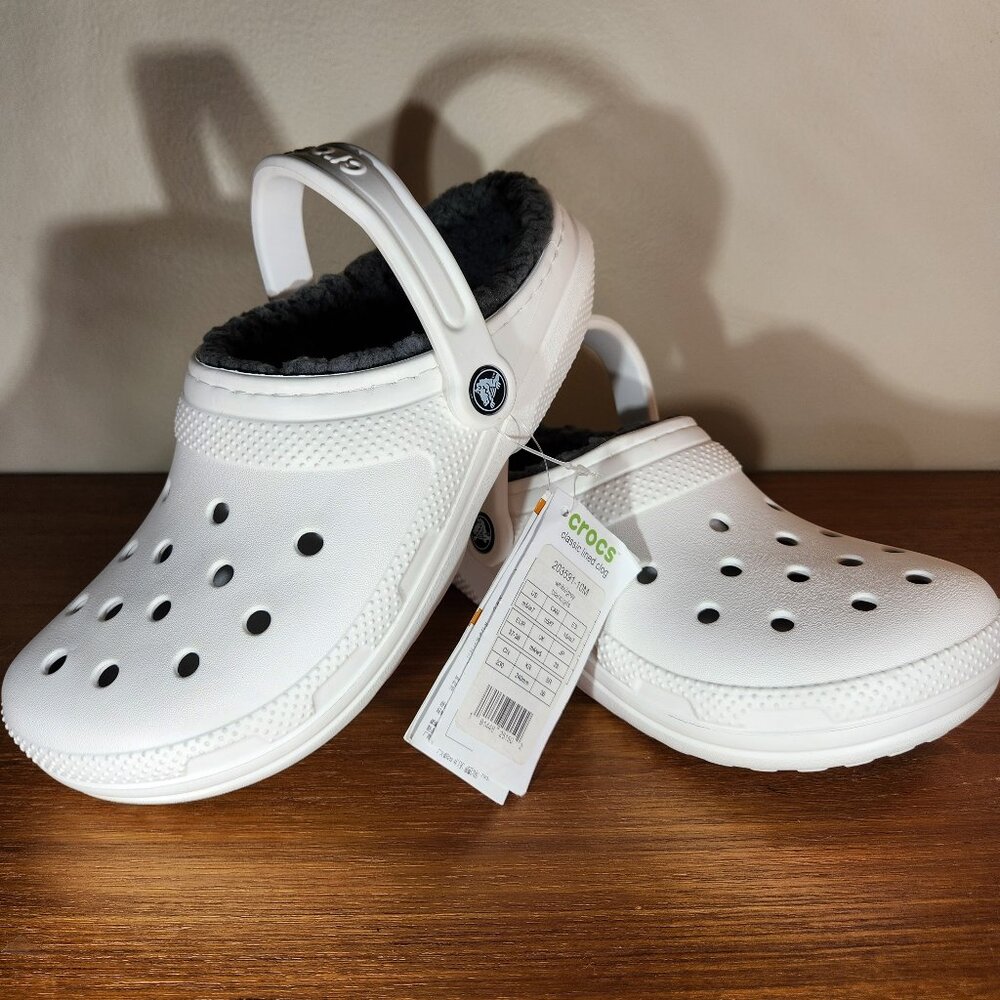 NWT CROCS DUAL COMFORT Class Fuzz-Lined Clog White / Gray Men (5) Women (7)